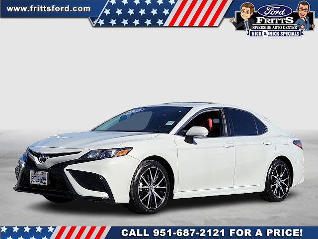 2023 Toyota Camry SE