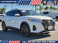 2023 Nissan Kicks SV Xtronic CVT